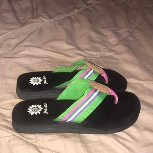 RAINHA VL2500 ECO Capoeira Shoes Yellow ZumZum Capoeira Shop RAINHA VL2500 ECO Capoeira Shoes Yellow ZumZum Capoeira Shop